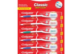 Colgate Classic Deep Clean Toothbrush 6s